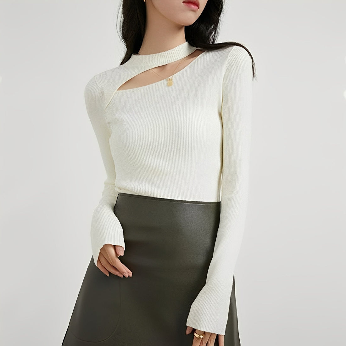 Kiarra - Asymmetrisches, stilvolles Top