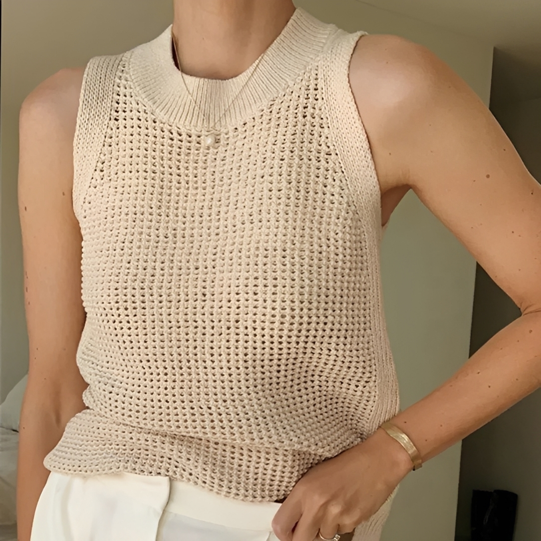Carmilla - Elegante ärmellose Tops