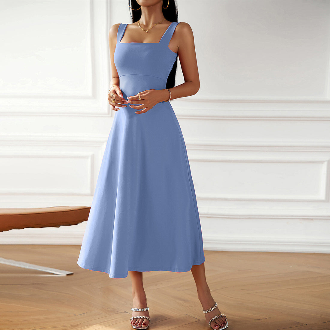 Bertha - Elegantes ärmelloses Kleid für Damen