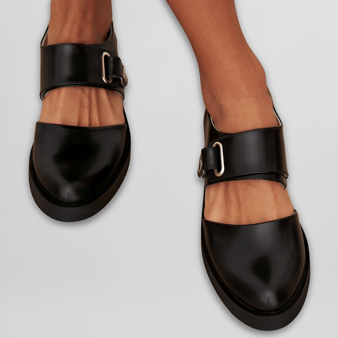 Mya - Komfortable Schuhe mit Riemen und flachem Absatz