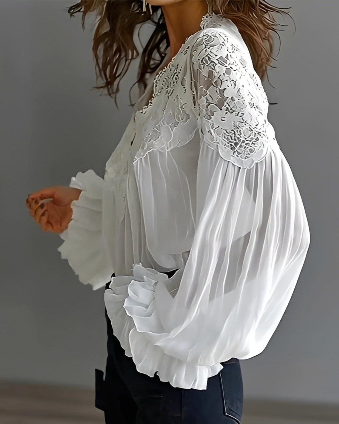 Kim - Modische Bluse mit V-Ausschnitt