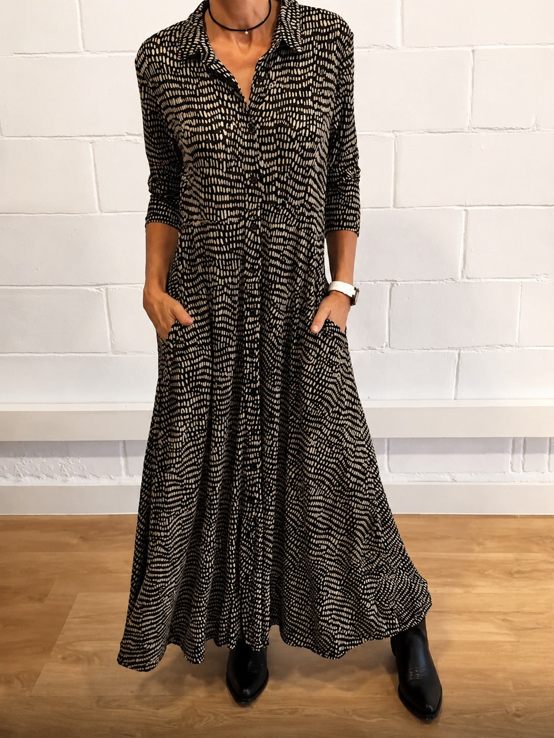 Salma - Elegantes Kleid mit Taschenklappen