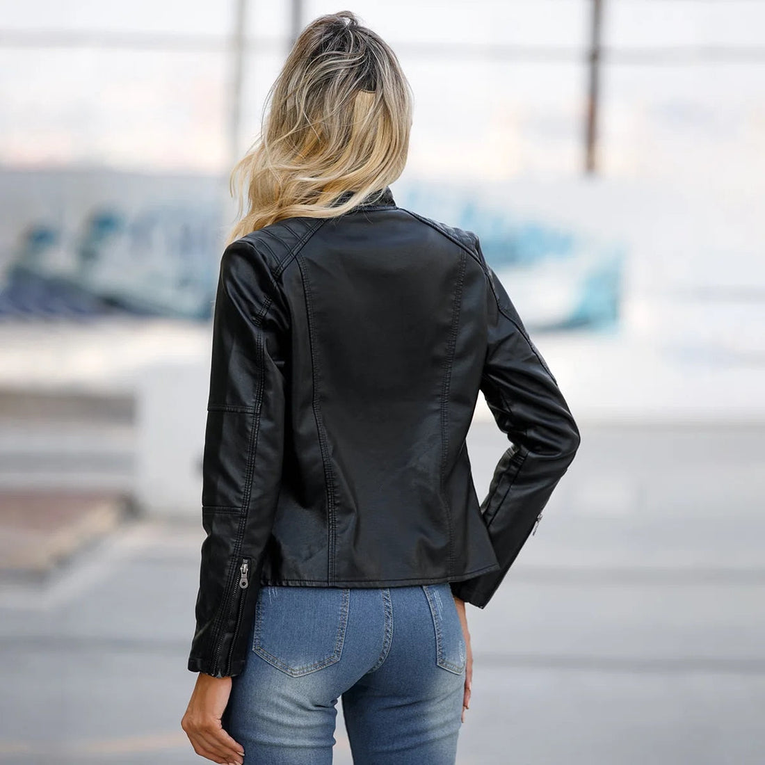Claudia – Bikerjacke mit Stehkragen